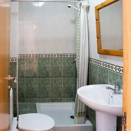 公寓 Piso En Robaleira